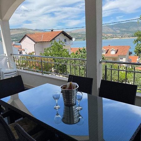Genesis Appartement Trogir Buitenkant foto